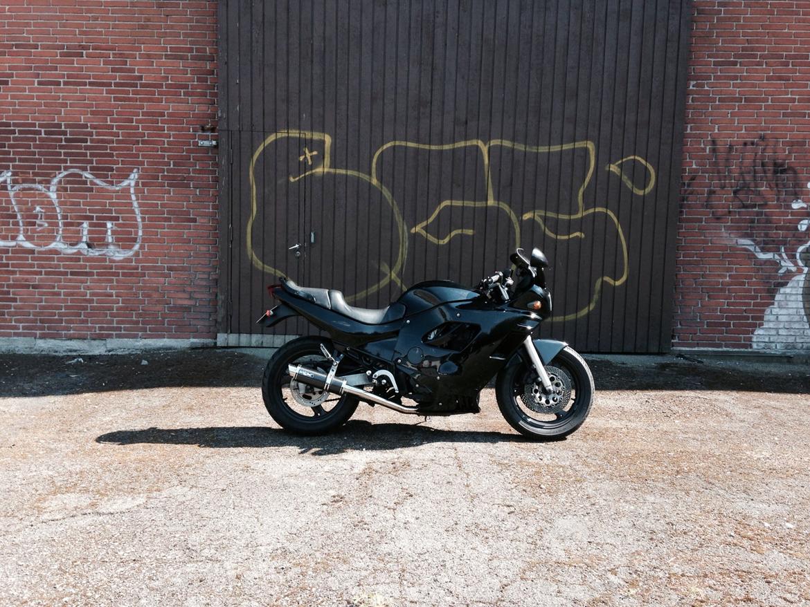 Suzuki GSX600F (Solgt) billede 2