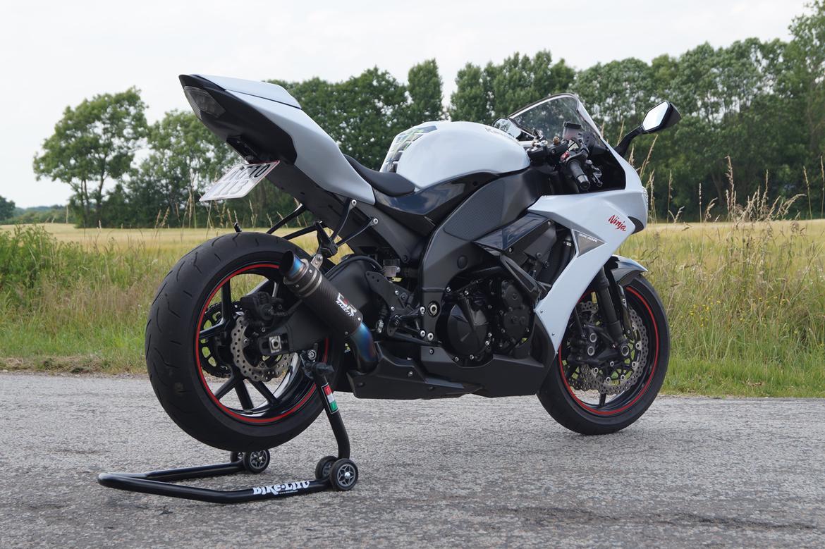 Kawasaki ZX10R billede 13