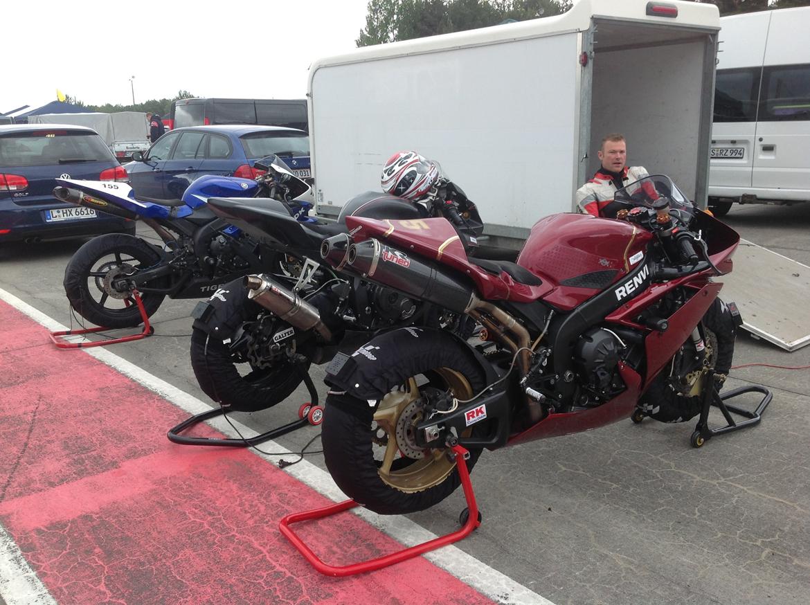 Yamaha YZF-R1 - Baneracer billede 13