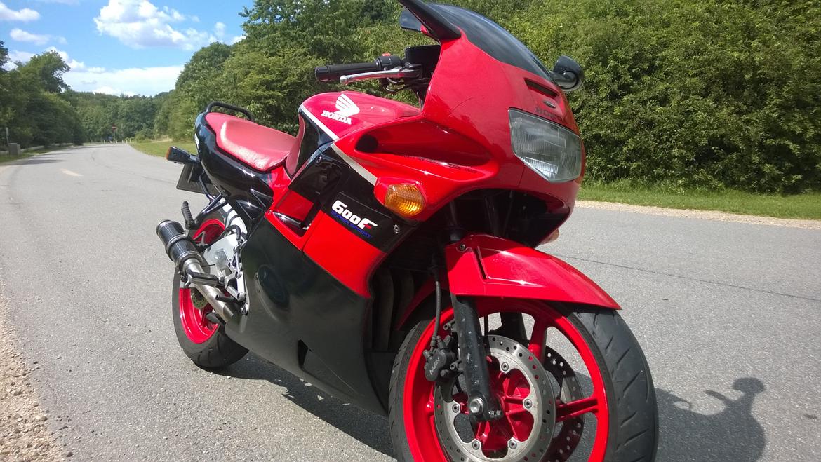 Honda CBR 600 F2 billede 2