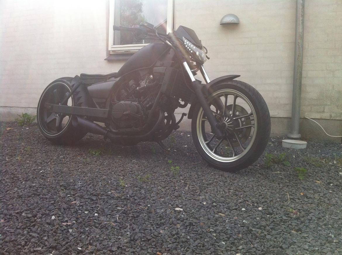 Honda VF 500 billede 10