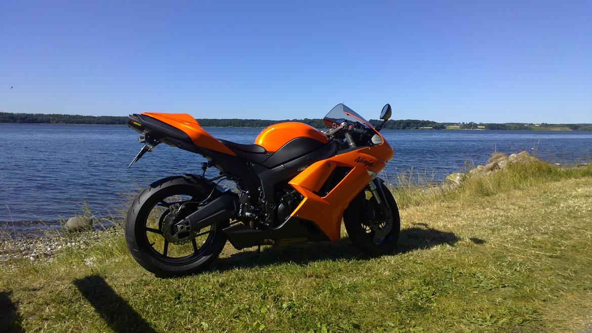 Kawasaki ZX6R billede 5