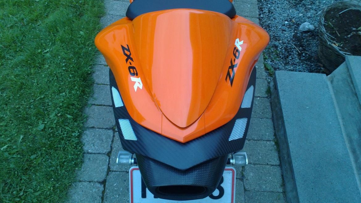 Kawasaki ZX6R billede 6