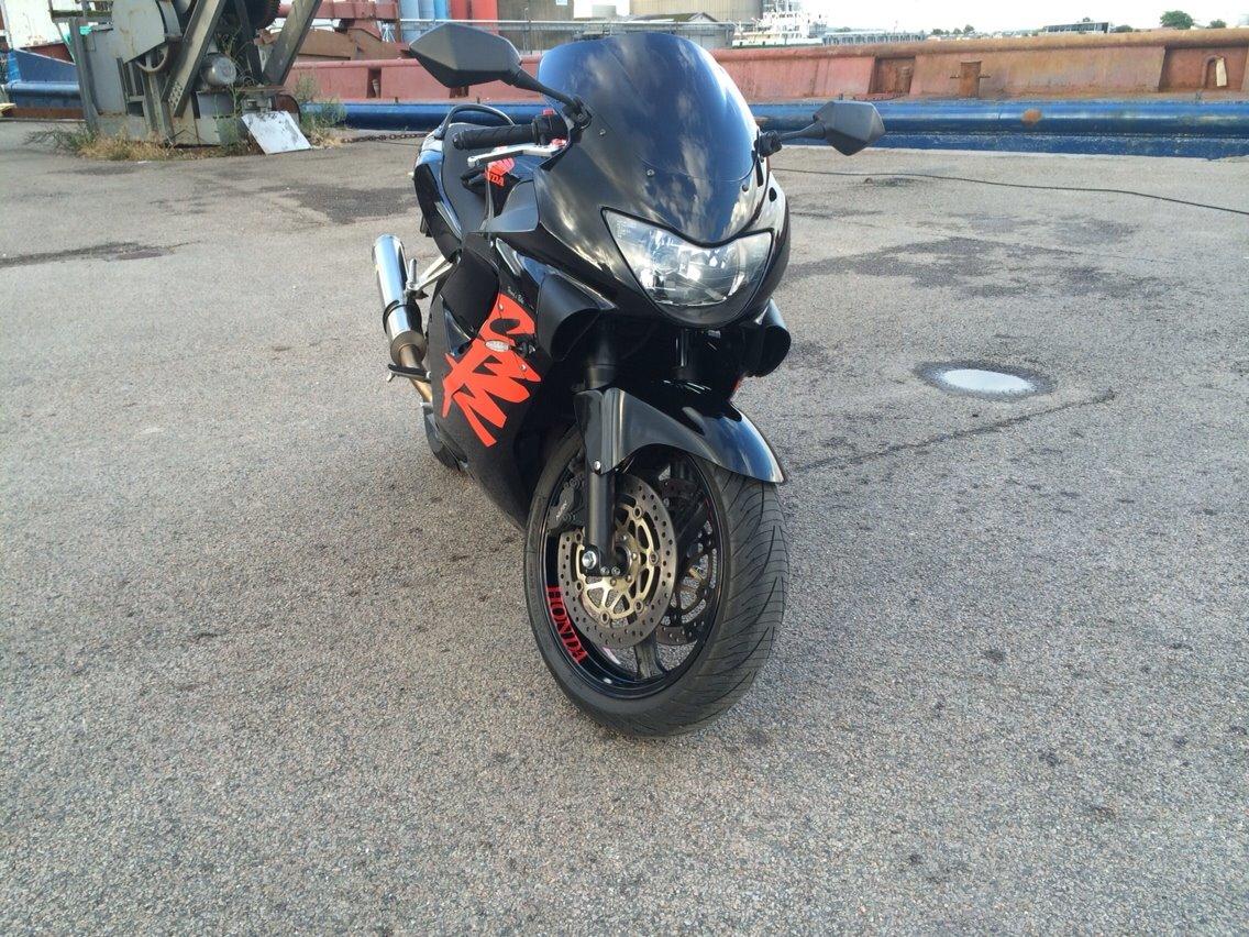 Honda CBR 600 F4 billede 13