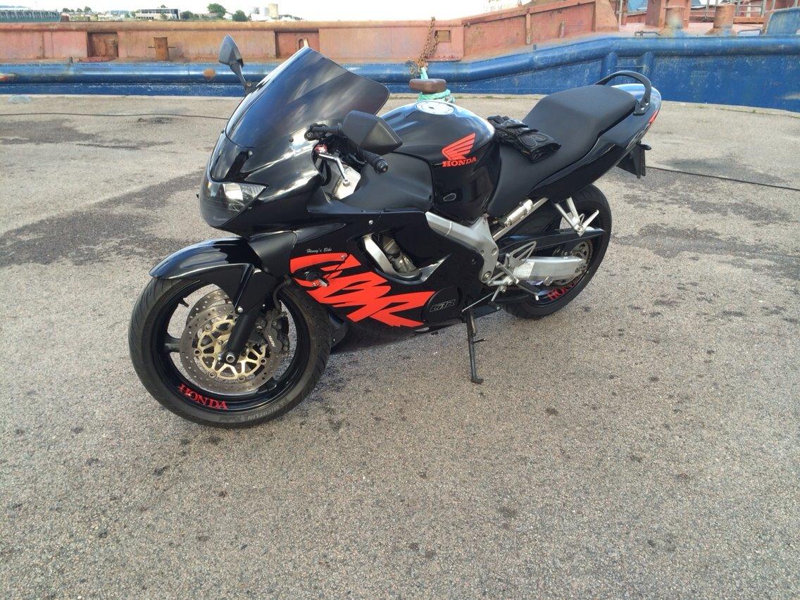 Honda CBR 600 F4 billede 20