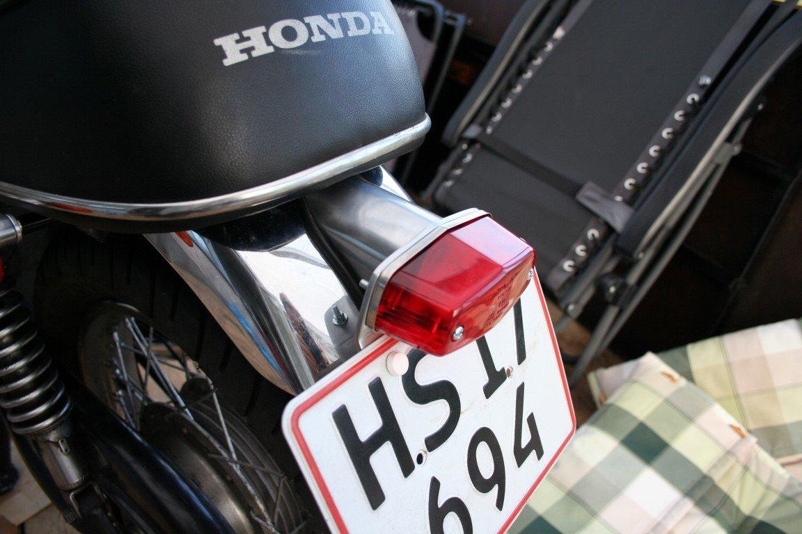 Honda CB550 K3 - Baglygte i Lucas-stil billede 6