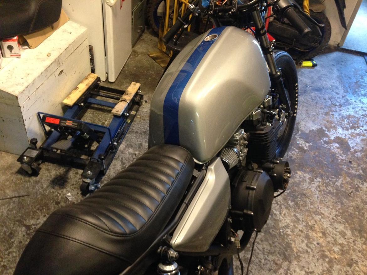 Kawasaki Z1000J Cafe racer billede 10