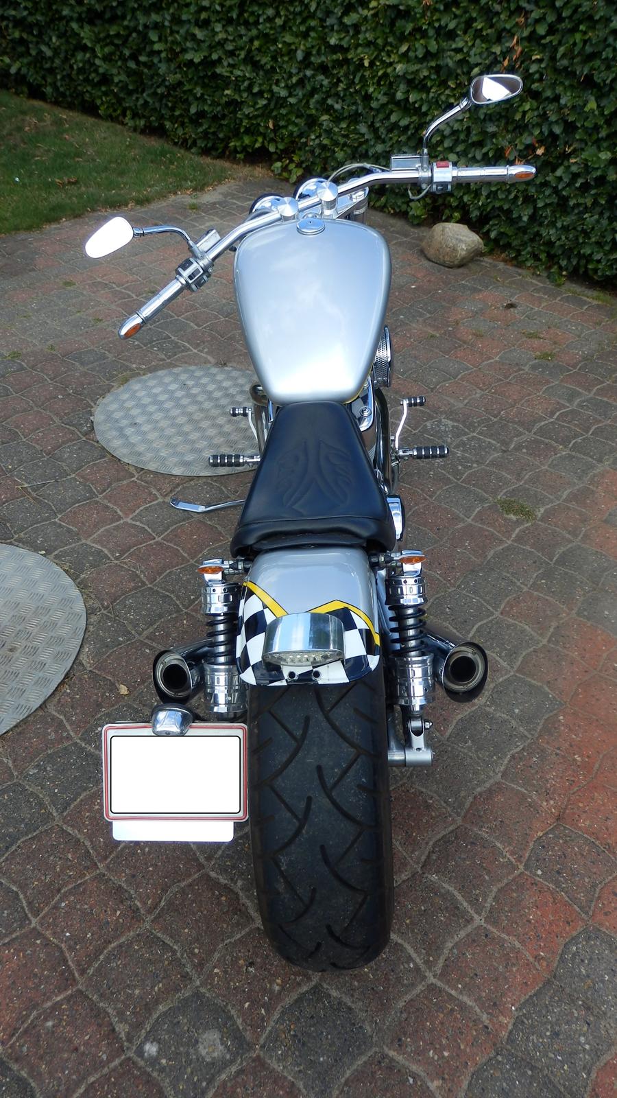 Suzuki Intruder VS 1400 billede 5