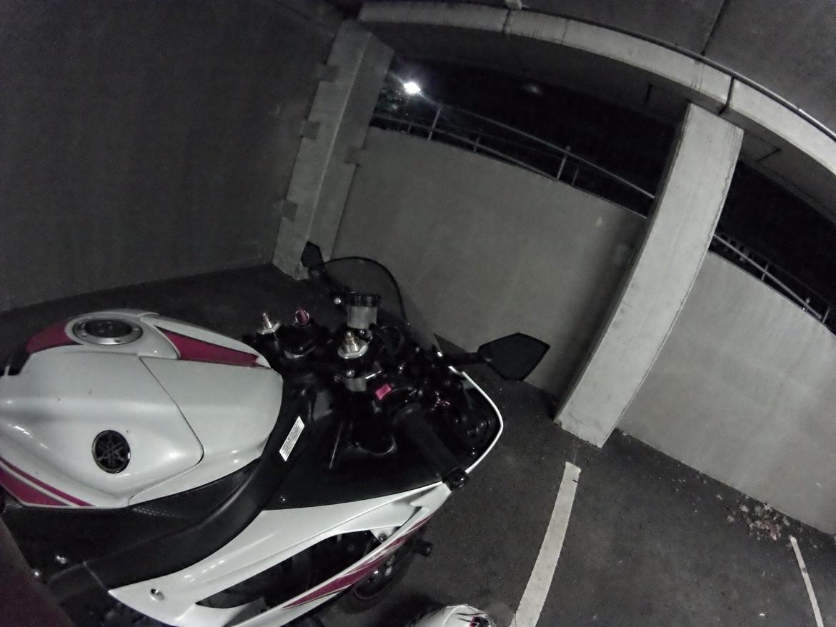 Yamaha YZF R6 billede 16