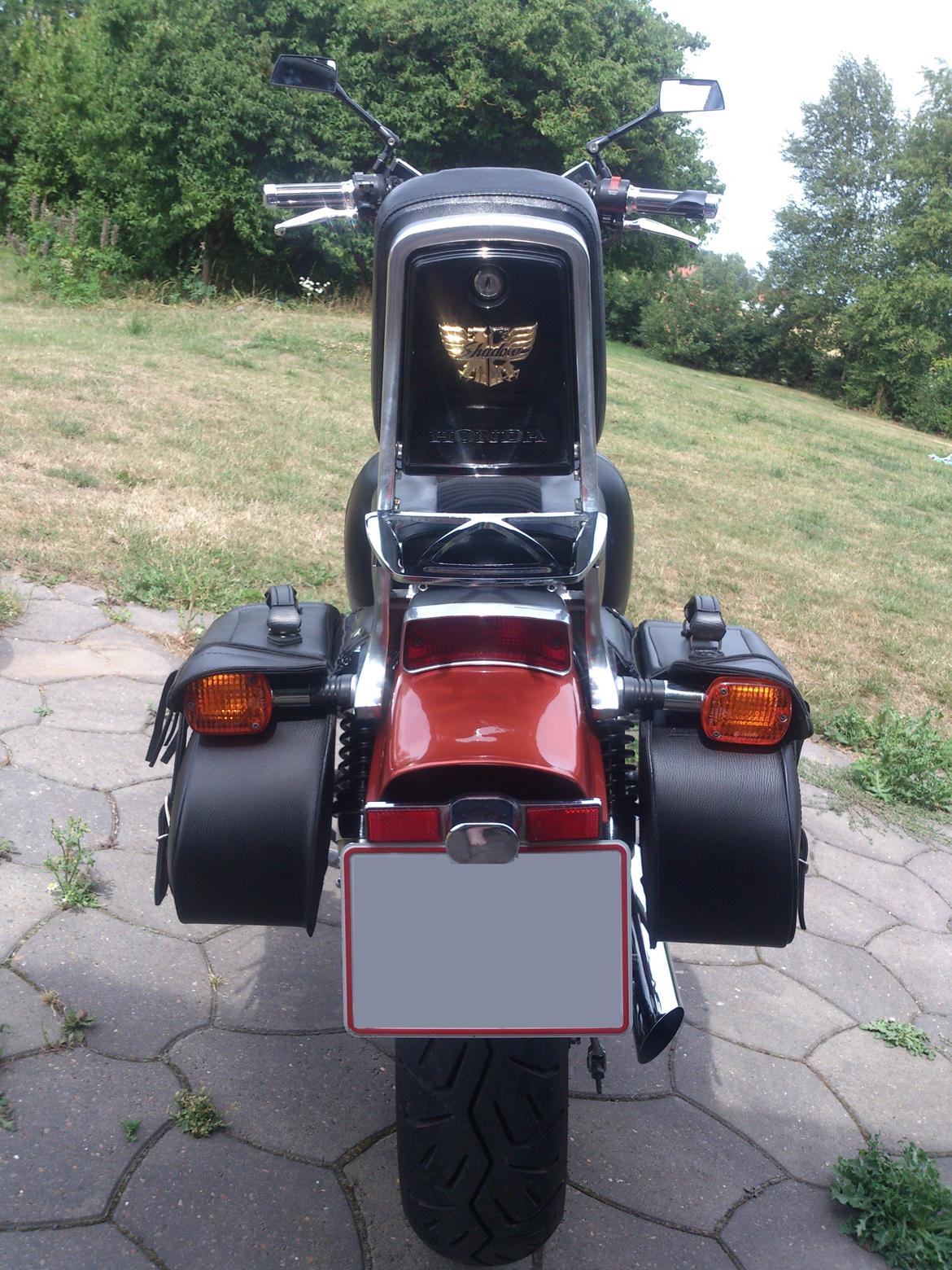 Honda VT 1100 C - Shadow - Ironhorse saddeltasker & sizzybar til fruen. billede 11