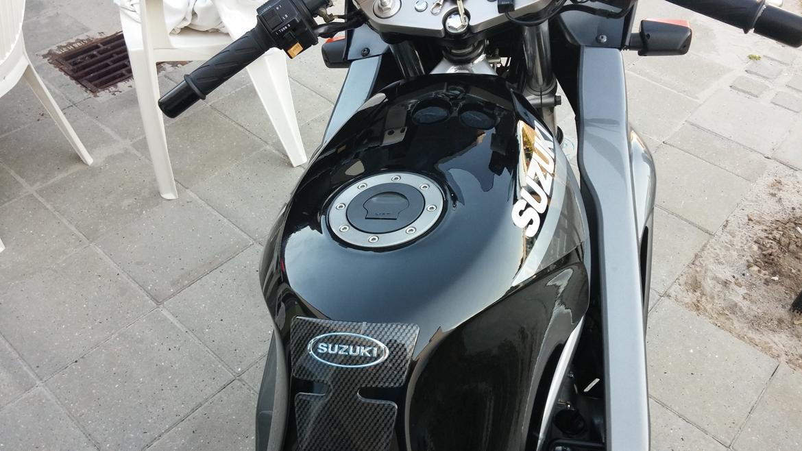 Suzuki GS 500E DØD billede 4