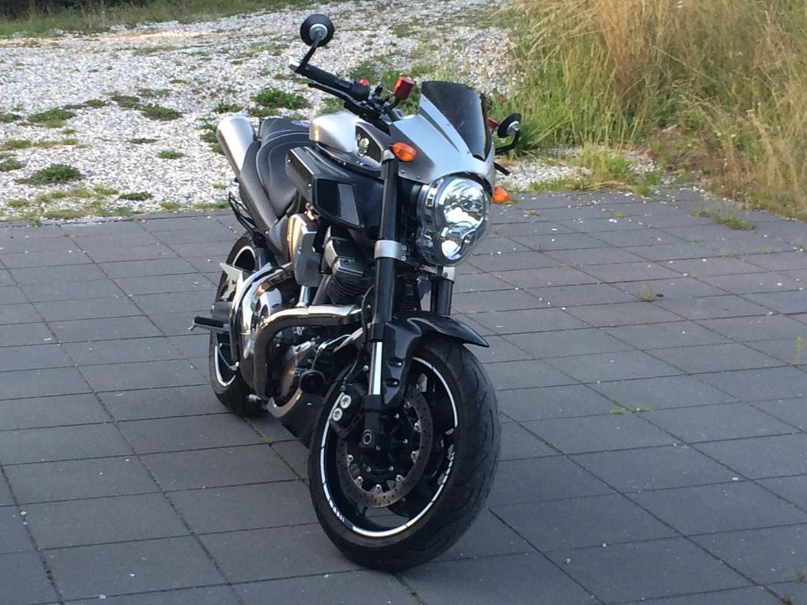 Yamaha MT-01 billede 8