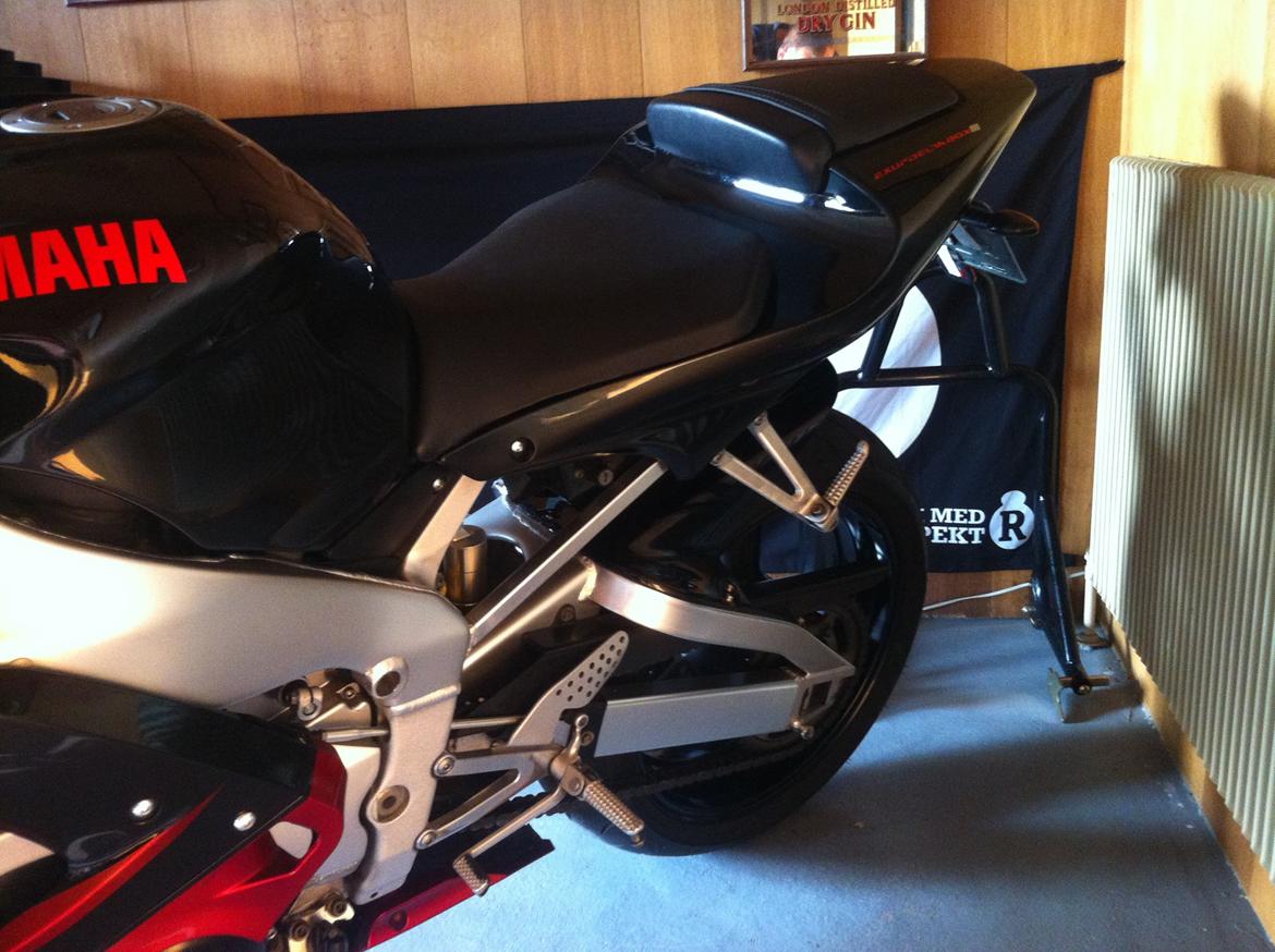Yamaha R1 Solgt billede 3