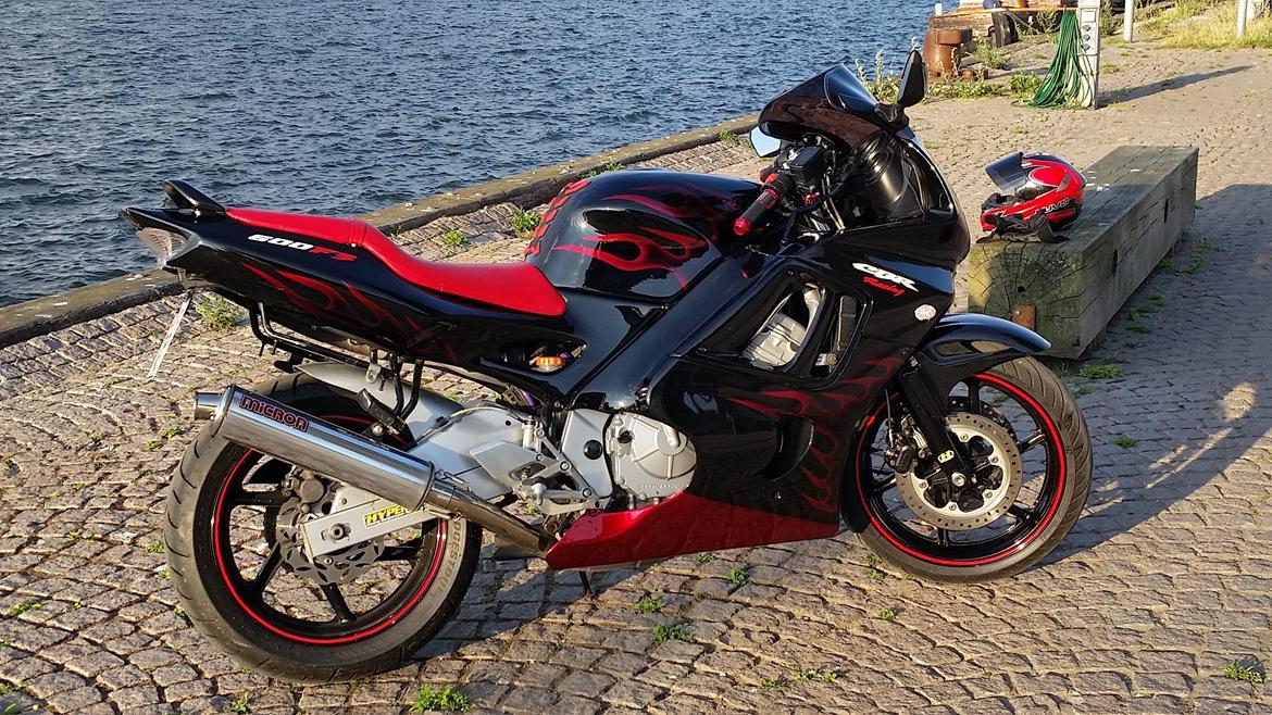 Honda CBR F2/F3/F3.5 billede 1