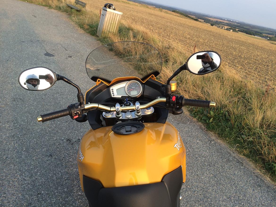Triumph tiger 1050 billede 2