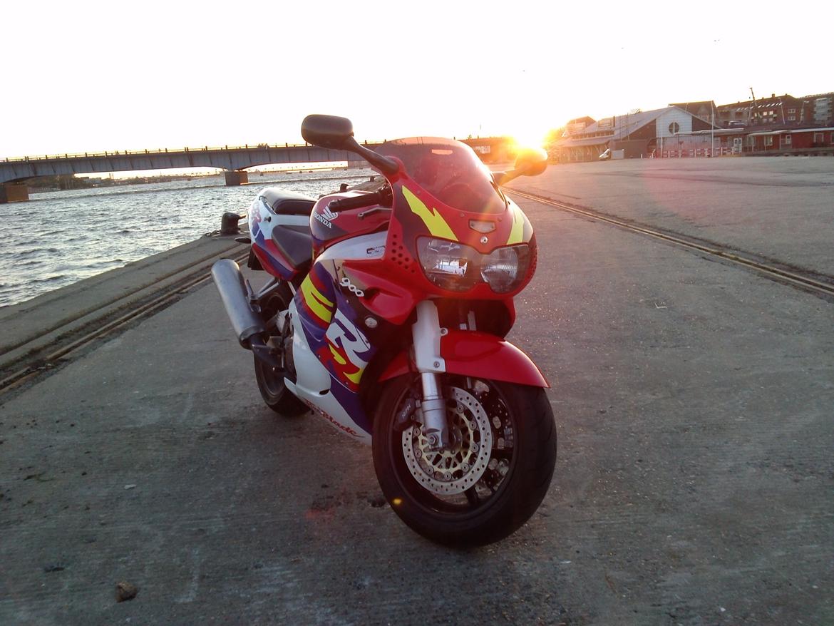 Honda CBR900rr -SC33  R127A billede 2