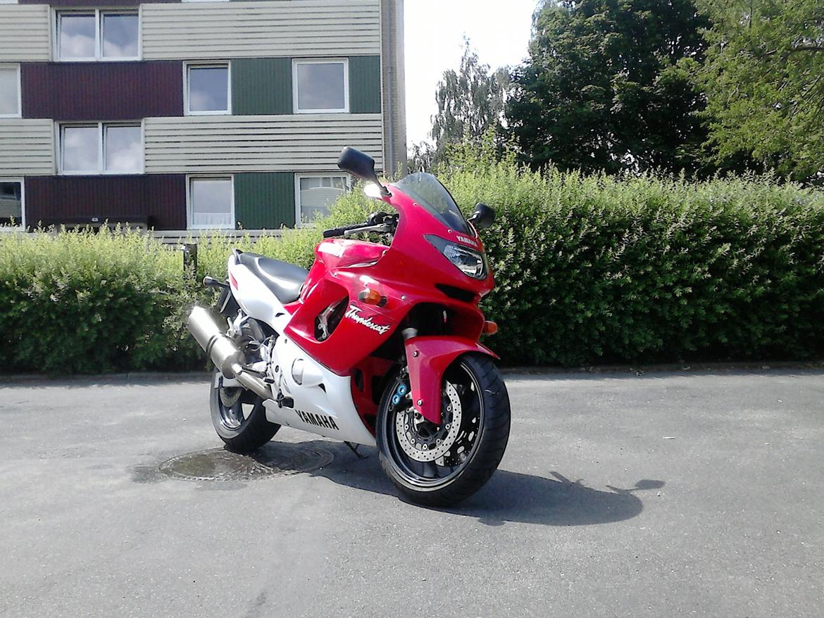 Yamaha YZF 600R Thundercat billede 1