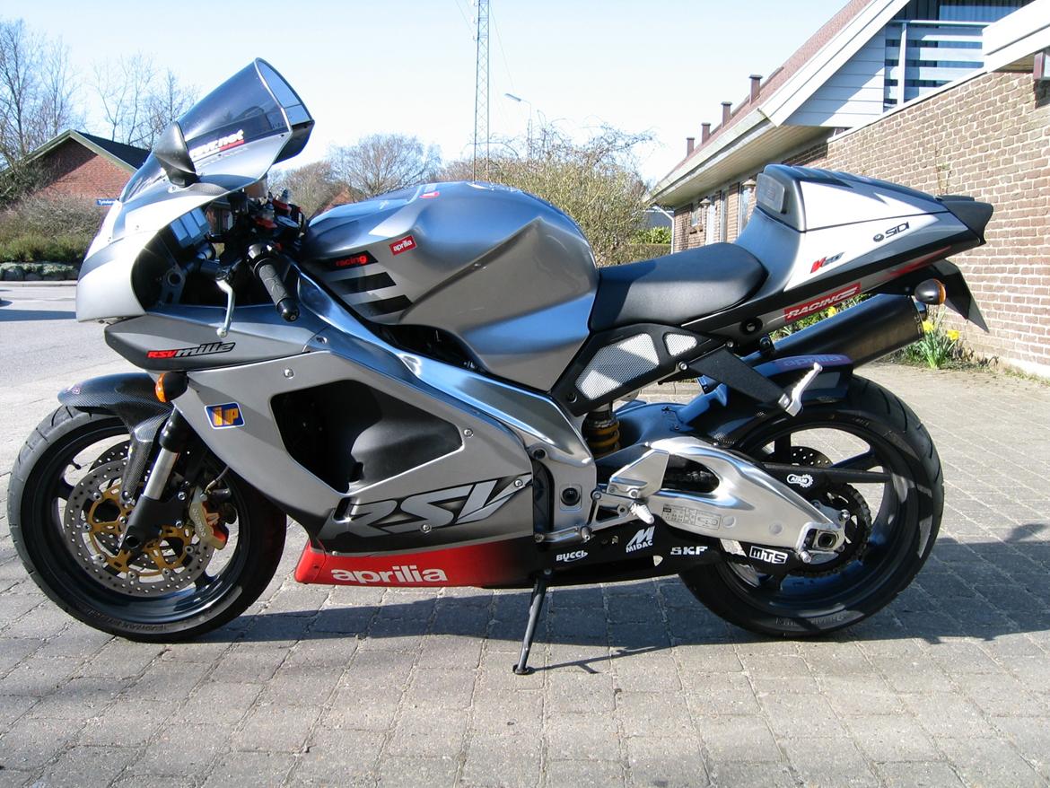 Aprilia RSV 1000 Mille billede 2