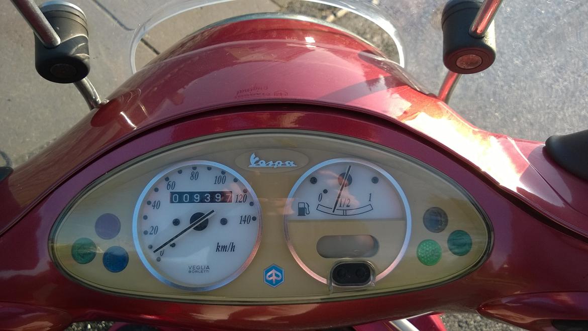 Piaggio Vespa ET4 billede 5