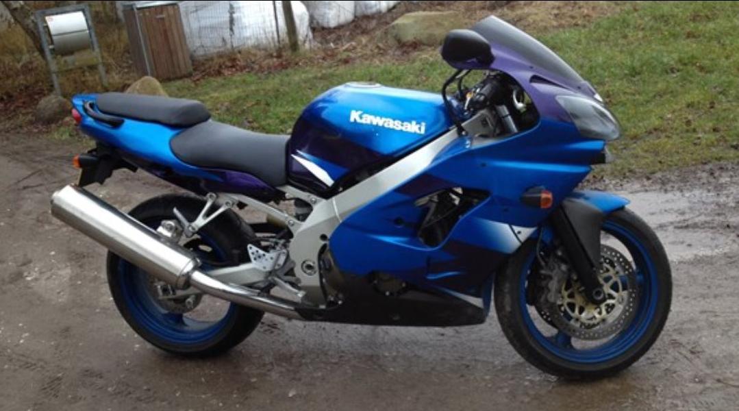 Kawasaki ZX9-R billede 1