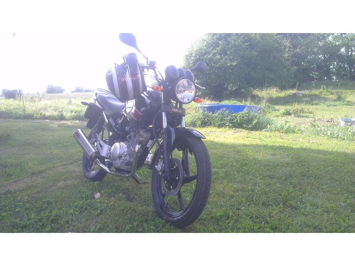 Yamaha YBR 125cc billede 1