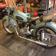 Victoria KR26N Capri