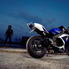 Suzuki GSX-R 750 K7 SOLGT