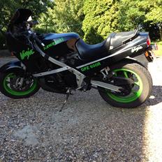 Kawasaki GPZ600R