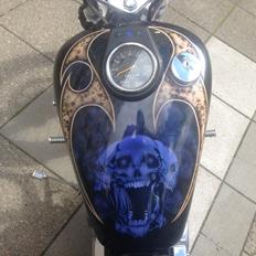 Suzuki Savage LS 650