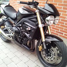 Triumph Street triple