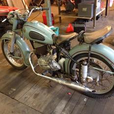 Victoria KR26N Capri