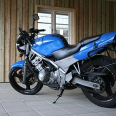 Honda Cb-1 / 400 nc27