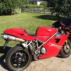 Ducati 916