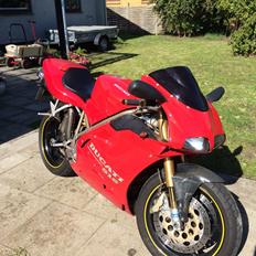 Ducati 916