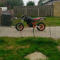 Yamaha TT 600 balgarda (solgt)