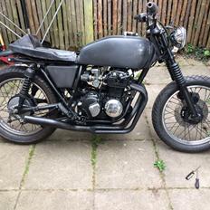 Honda CB400 Four Bobber