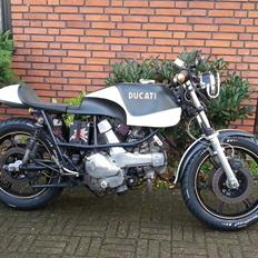 Ducati SGG01 - 500SL Pantah Cafe Racer