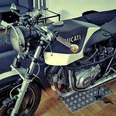 Ducati SGG01 - 500SL Pantah Cafe Racer