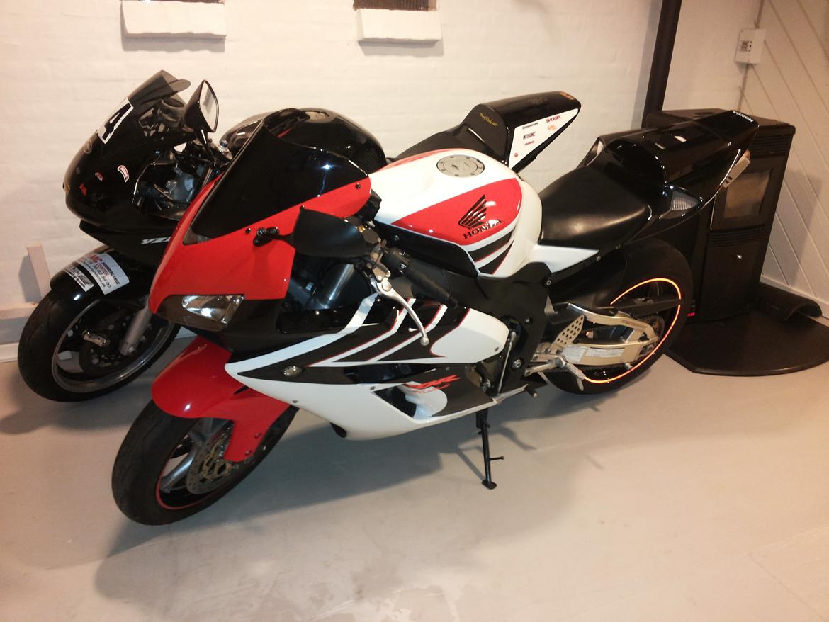 Honda cbr1000rr - med ny kåbe billede 6