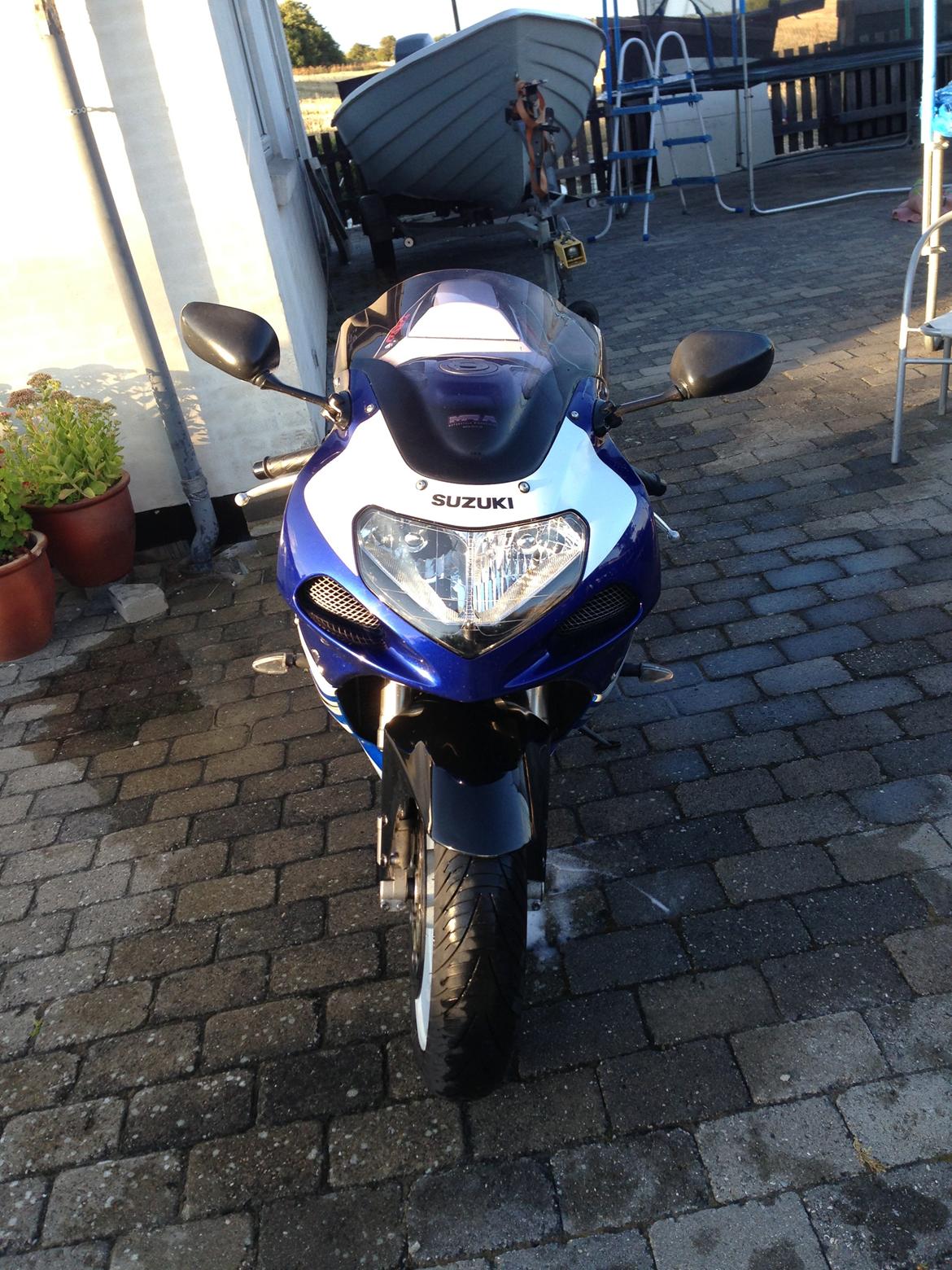Suzuki GSX-R750 K3 *SOLGT* - Helt standart som jeg har købt den. billede 4