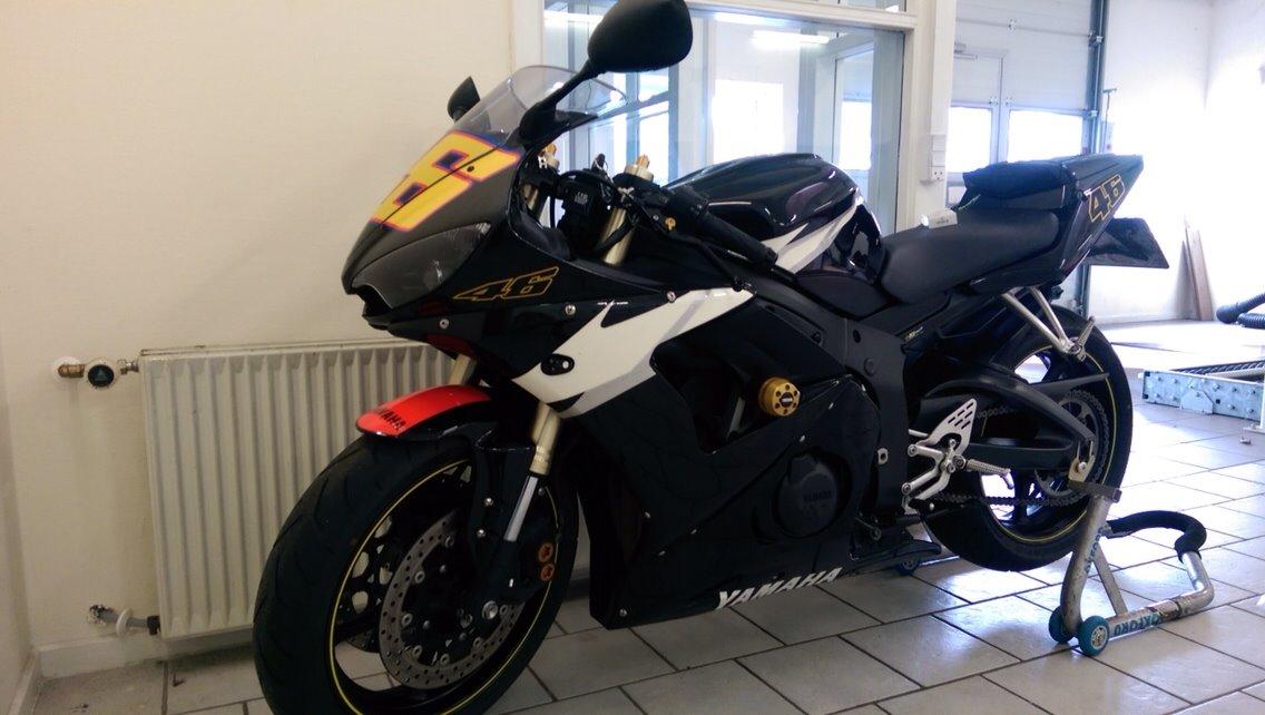 Yamaha R6 Rossi billede 3