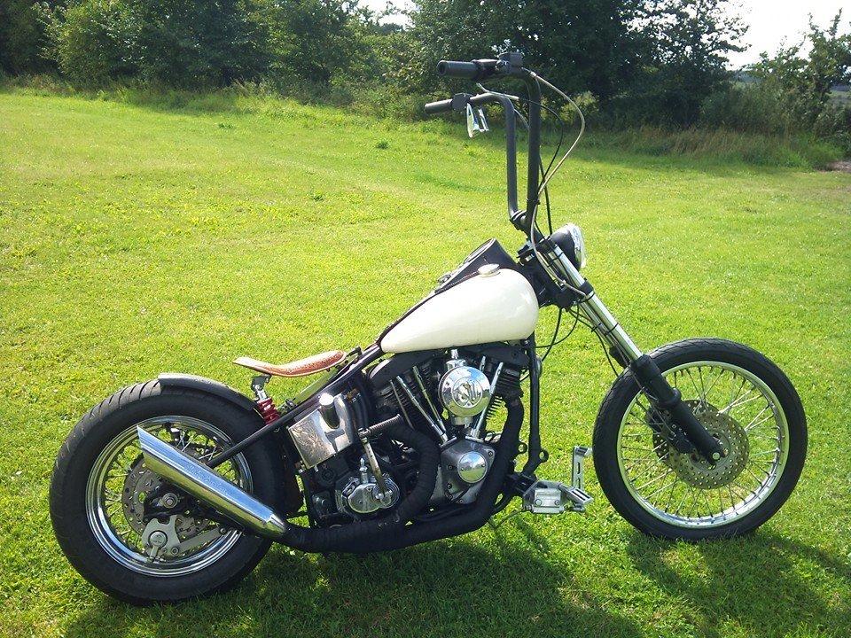 Harley Davidson FL billede 1