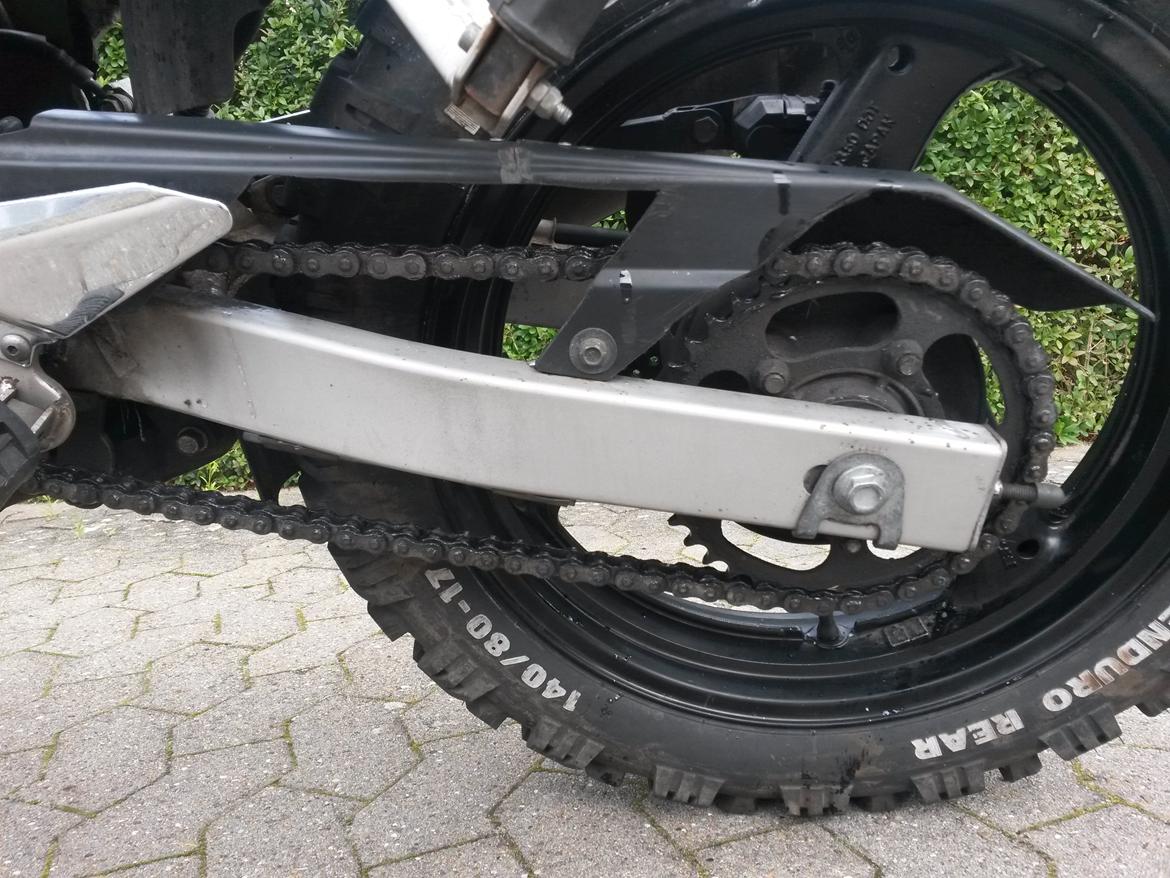 Suzuki GS 500 All road - fungerer præcis så godt som før billede 20