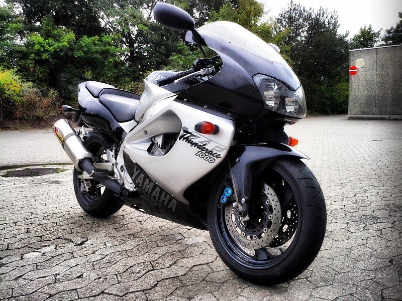 Yamaha YZF 1000 R Thunderace billede 1