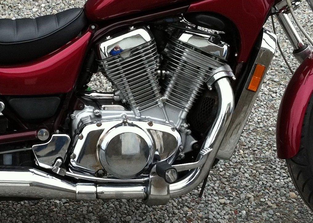 Suzuki vs700 billede 4
