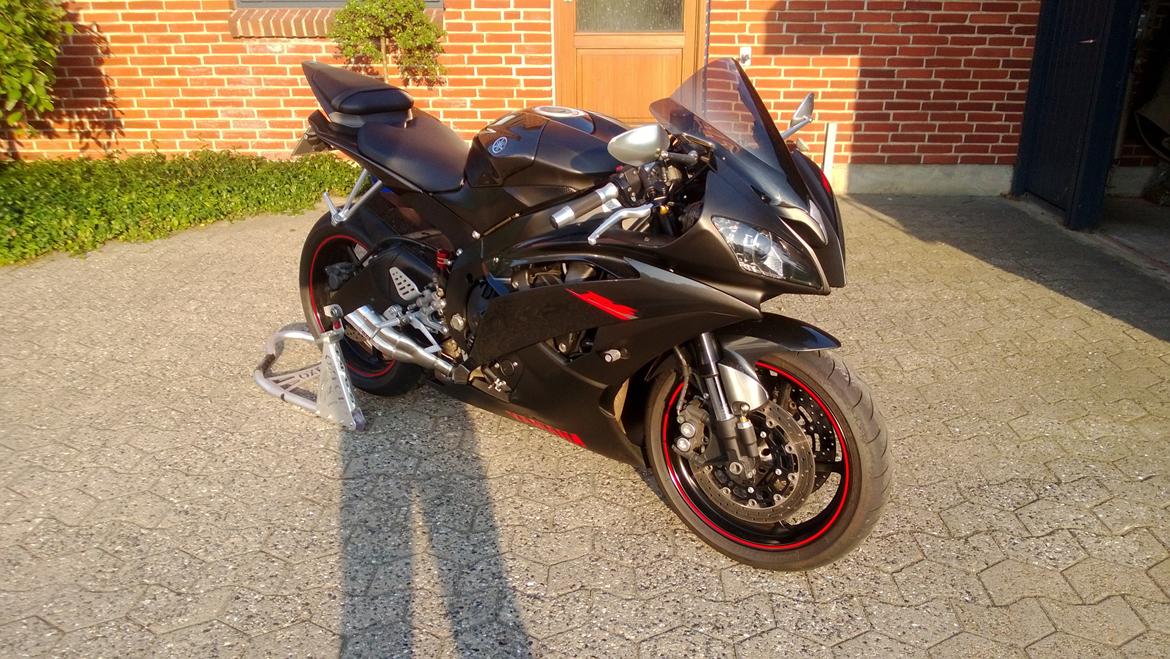 Yamaha YZF R6 billede 1