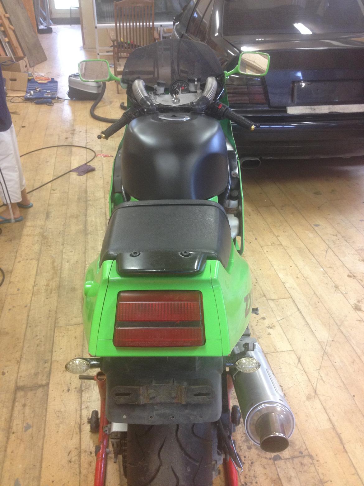 Kawasaki ZXR750 H1 / H2 billede 15