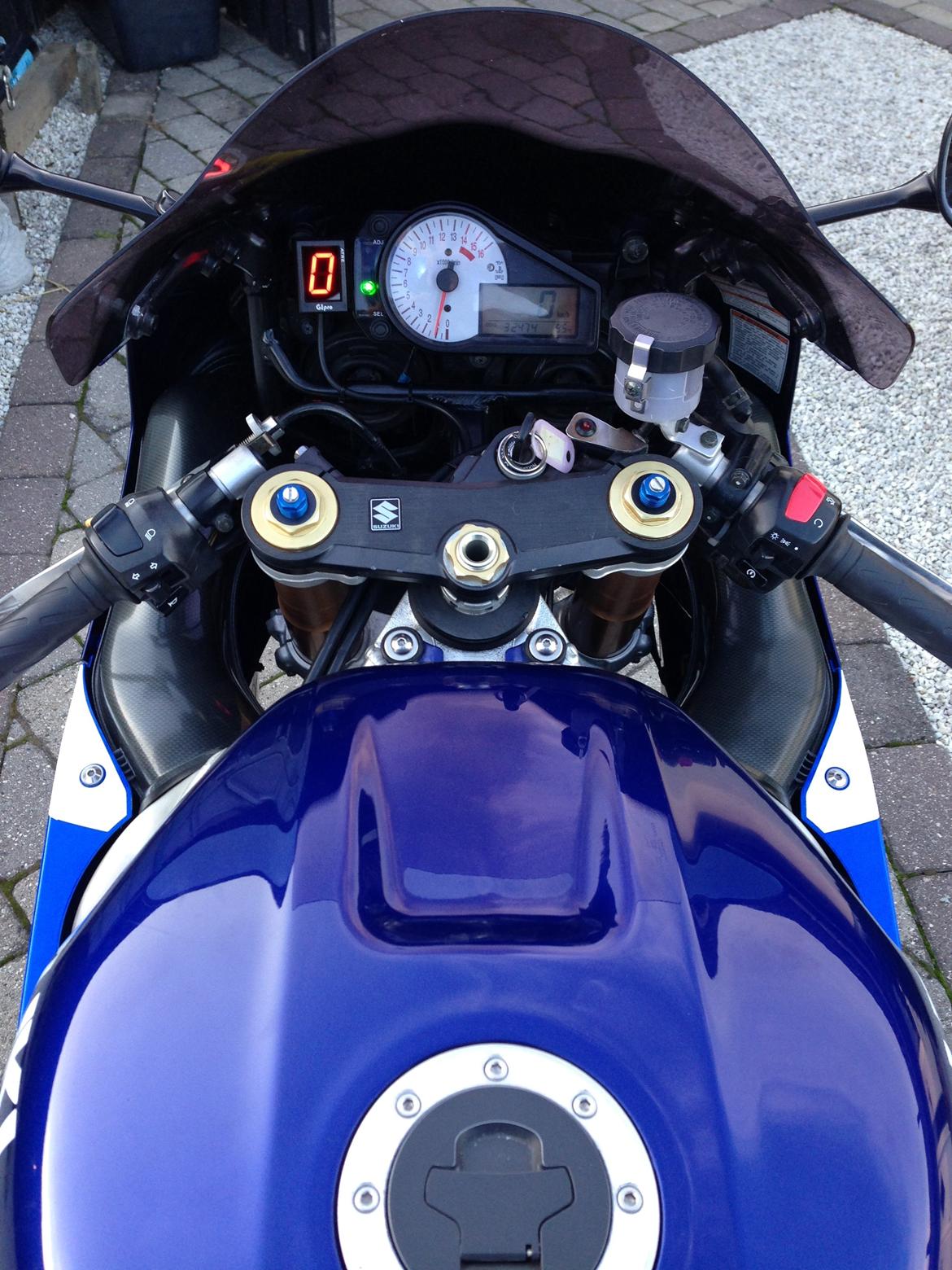Suzuki GSX-R750 K3 *SOLGT* - Efter ombygning med sorte fælge, wave skiver, gixxer1000 forgaffel og GiPro ATRE indikator. billede 16