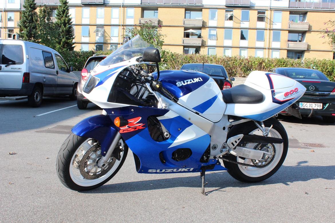 Suzuki GSXR SRAD 600 billede 7