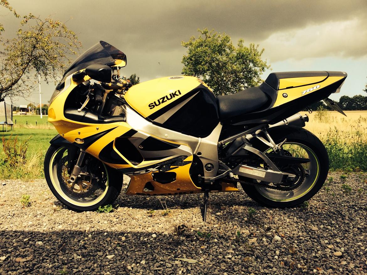 Suzuki Gsxr 750 billede 25